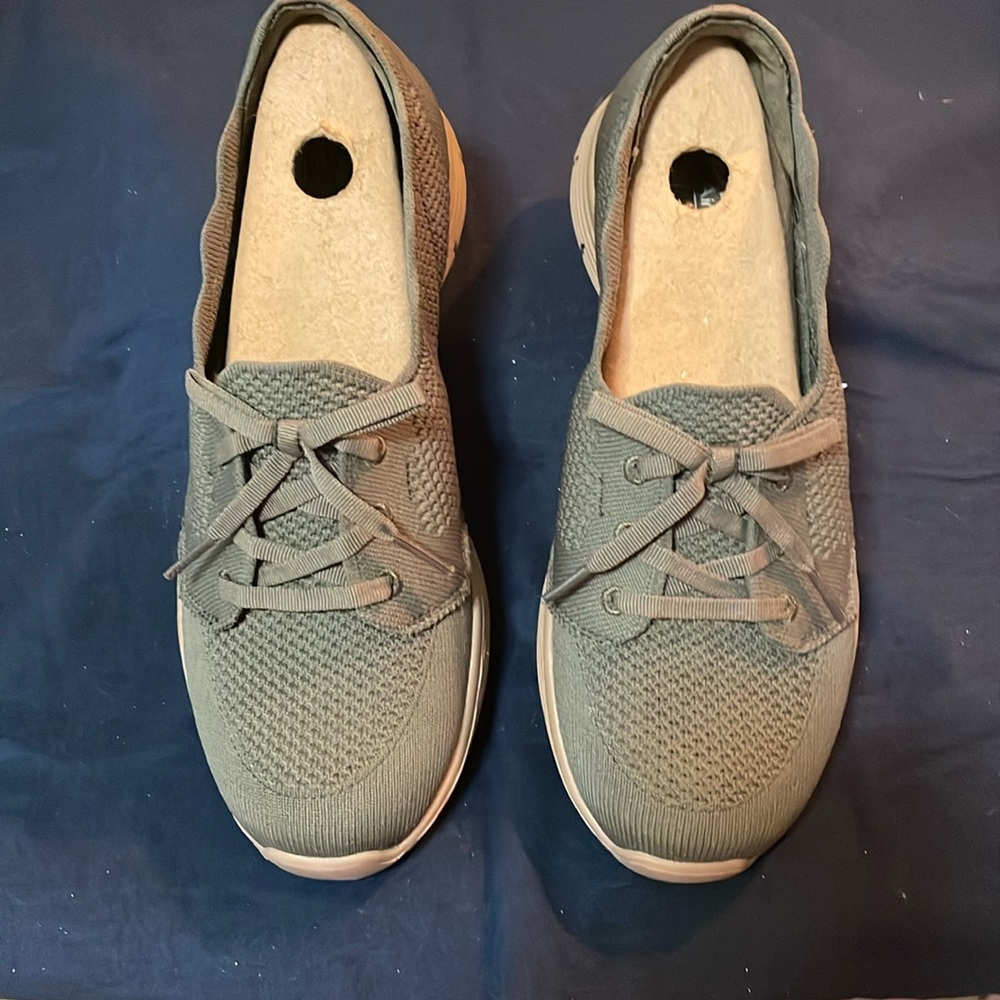 Sketchers Air-Cooled Memory Foam athletic shoes.